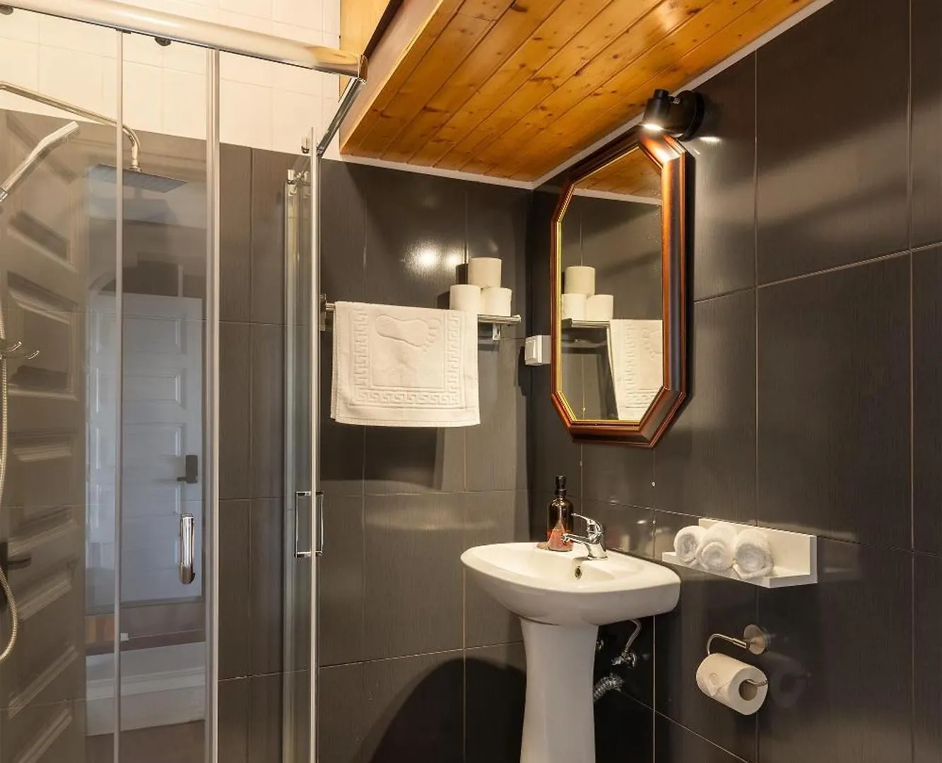 So Espeto Accommodation Rooms Santa Cruz  Homestay Santa Cruz (Madeira)