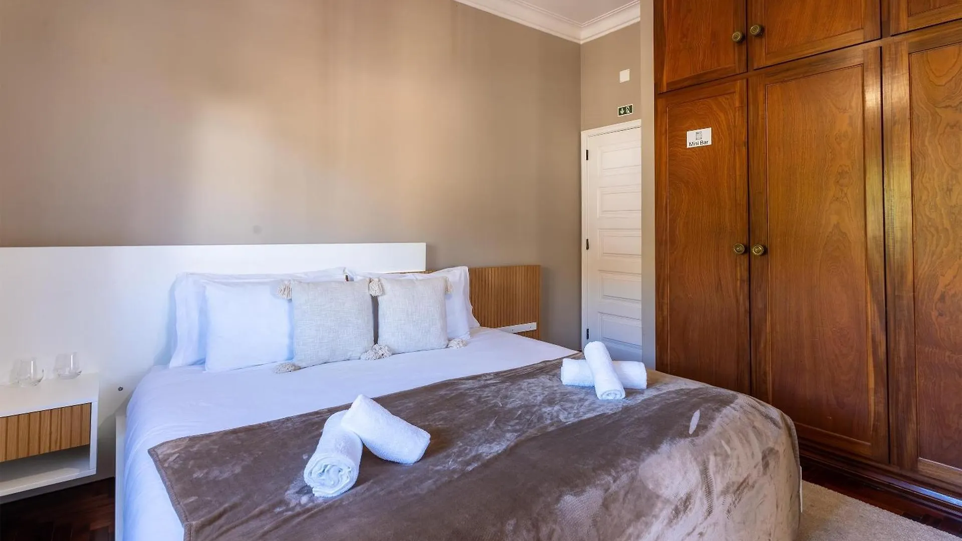 Homestay So Espeto Accommodation Rooms Santa Cruz